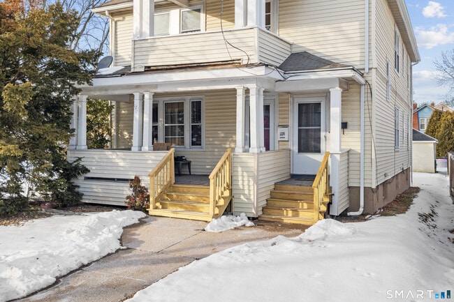 Building Photo - 1172 New Britain Ave