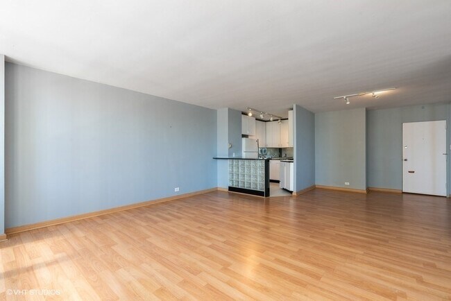 Photo - 1000 N Lake Shore Dr Unit 1204