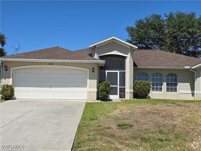 Building Photo - 3032 SW 10th Ave Rental