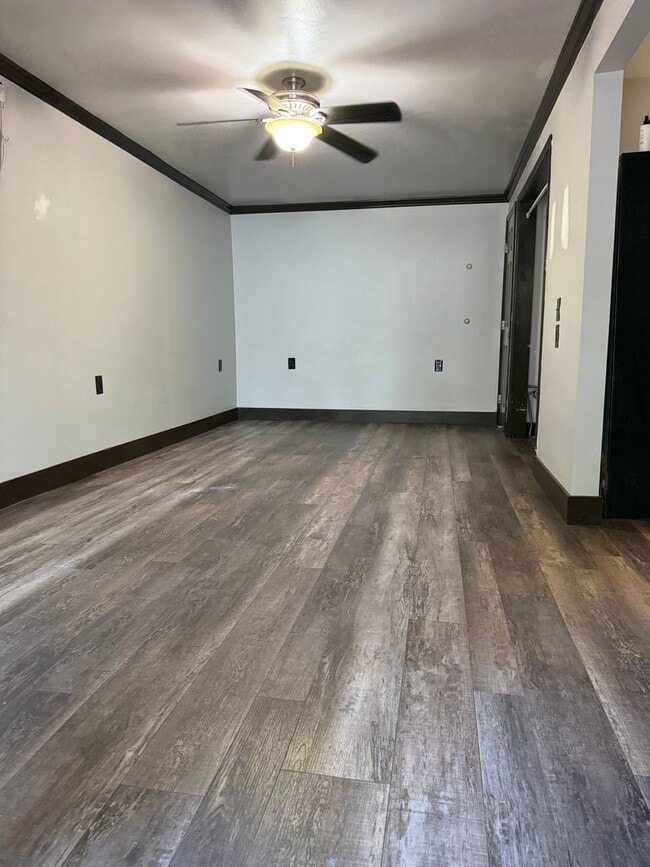 Photo - MOVE IN READY!