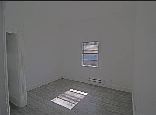 Living room - 1321 Peralta Street Apartments