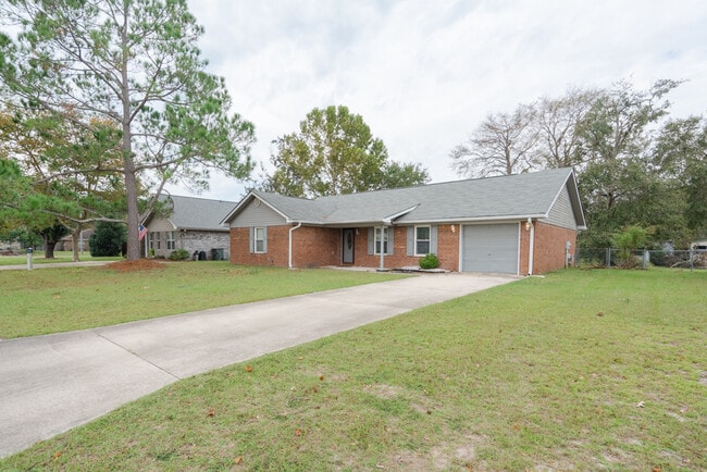 Photo - 1442 Harrier Hollow