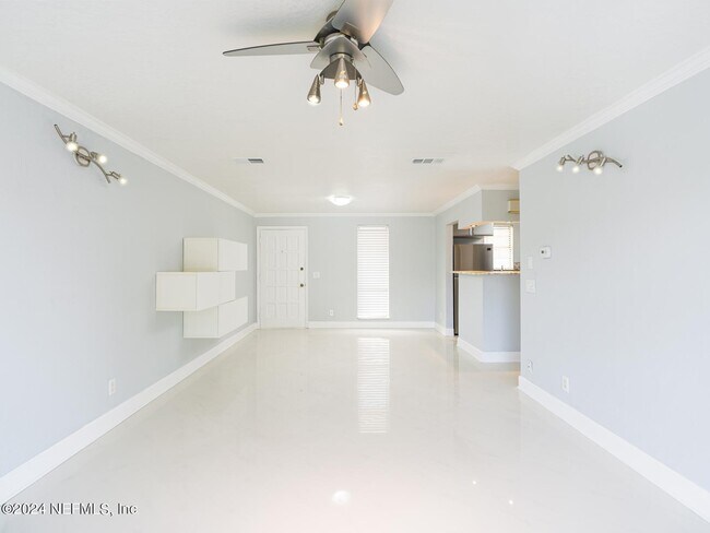 Photo - 1530 El Prado Rd Unidad 5