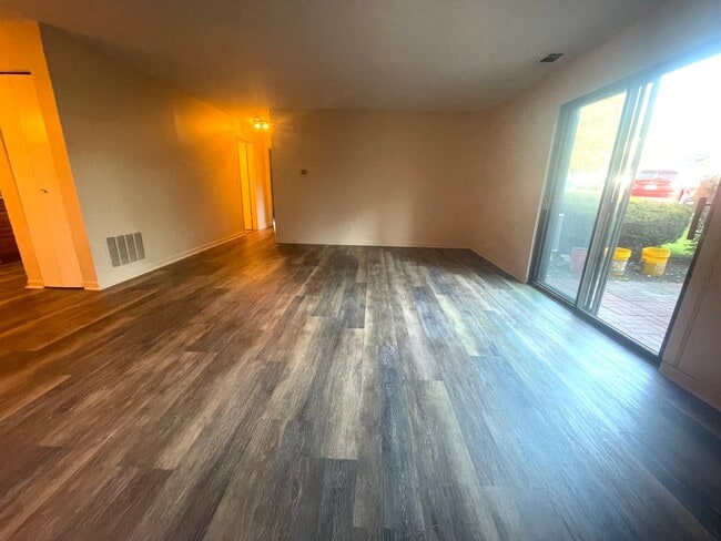 Photo - Thayer Pond 2 Bedroom Condo