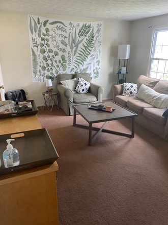 Photo - 102 Longmeadow Ln