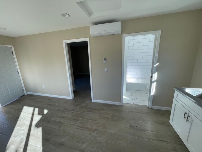 Photo - Cute single story Adu