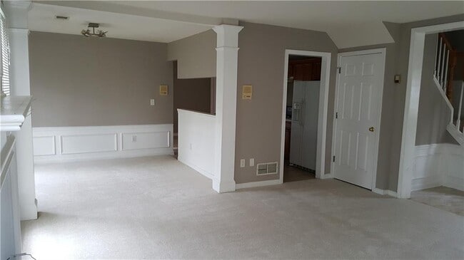 Photo - 2595 Binghampton Ln