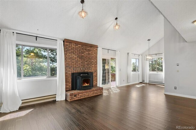 Photo - 6136 High Dr