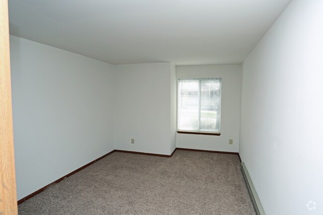 1B (4).jpg - Orchard Village