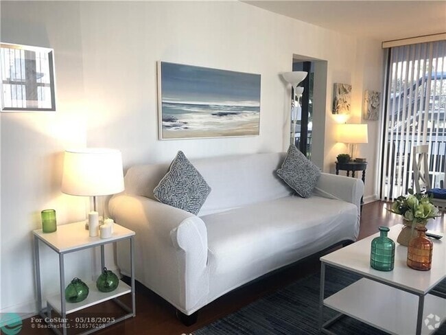 Building Photo - 3031 N Ocean Blvd Unit 207 Rental