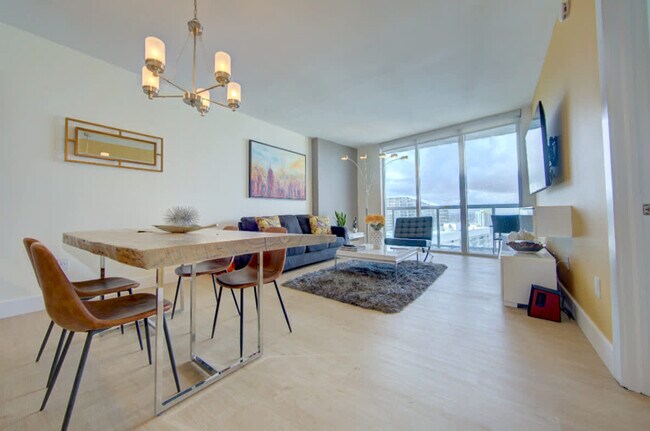 Photo - 485 Brickell Ave Apartment Unit ID1240575P