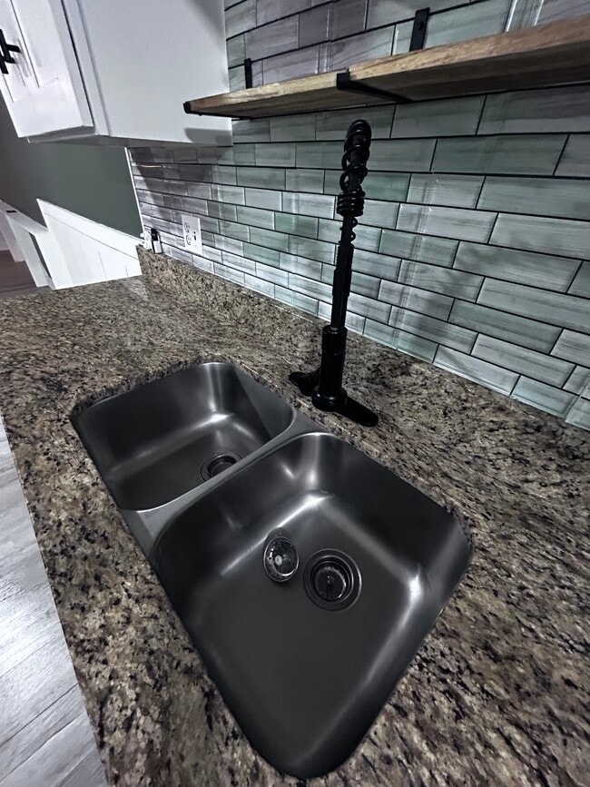 Photo - 11570 Dunes Way Dr N