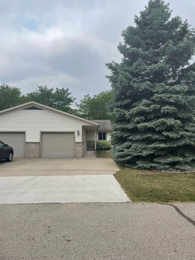 Morning Dawn Drive Duplex - Morning Dawn Drive Duplex Townhome
