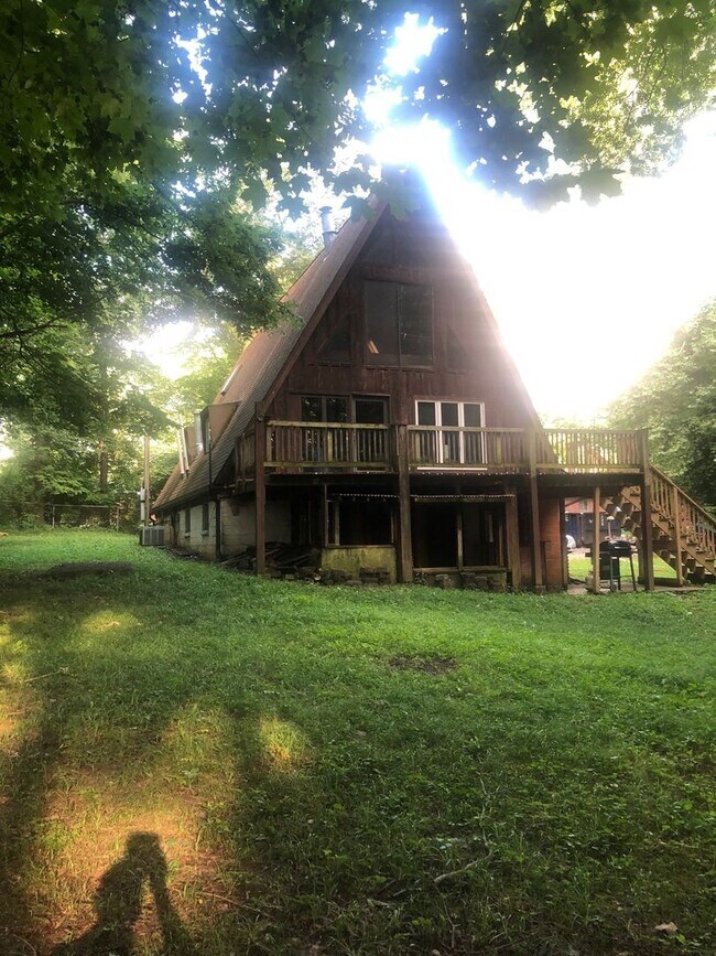 5 bed Cabin A-frame in the woods with larg... - 5 bed Cabin A-frame in the woods with larg...