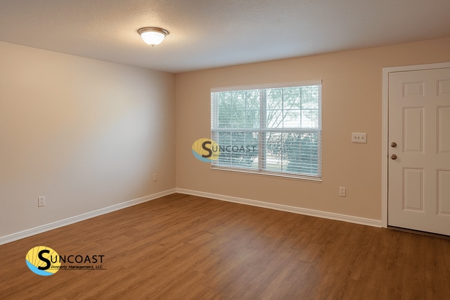 Photo - 8400 Oden Ave