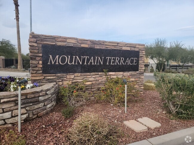 Building Photo - AWESOME HEDERSON GATED COMMUNITY TWO STORY Rental