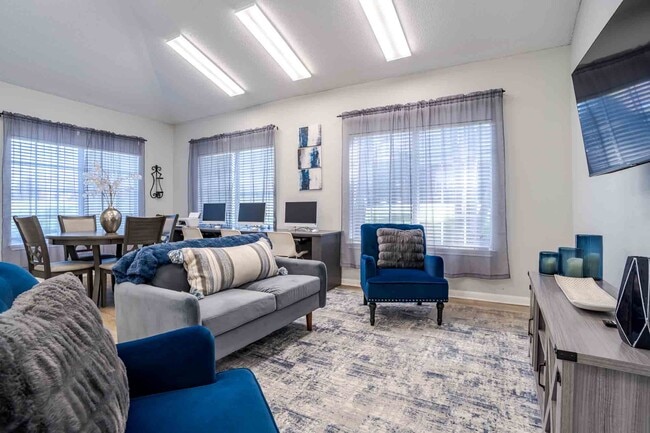 Piedmont Pointe - Piedmont Pointe Apartments