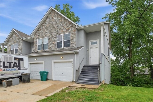 Photo - 10337 Parkview Ave