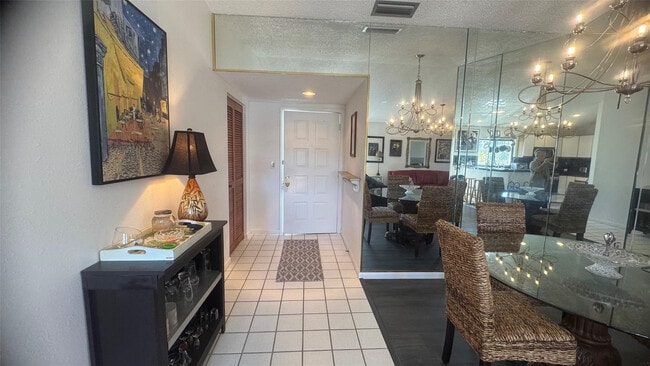 Photo - 5483 Casablanca Cir