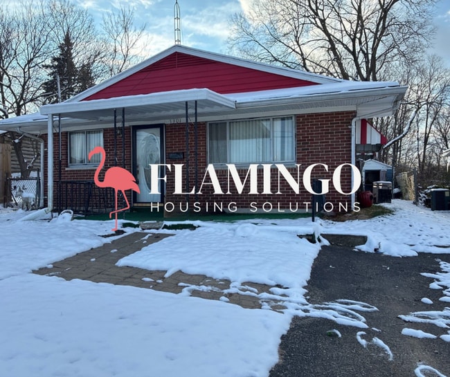 Building Photo - 1301 Beverly Ave