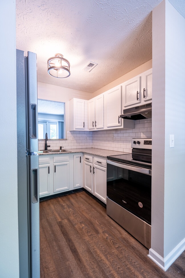 Building Photo - 1362 S Talbott St Rental