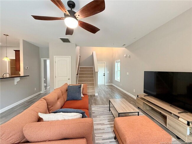 Photo - 100 Blue Bay Ln