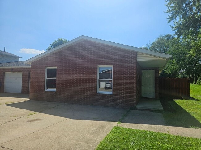 2 Bedroom 1.5 Bath Ravenna Ohio - 2 Bedroom 1.5 Bath Ravenna Ohio House