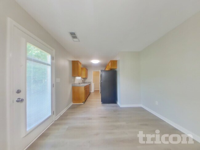 27 Pleasant Forest Dr