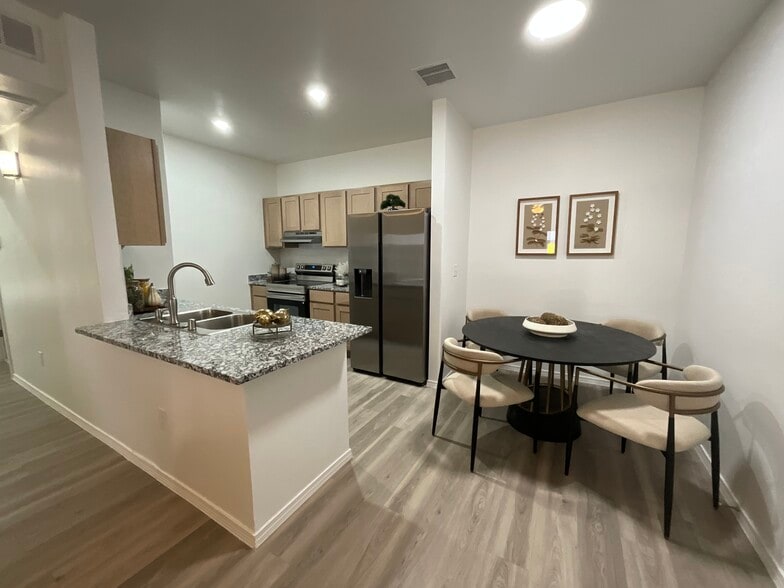 2 Bedroom/2 Bathroom