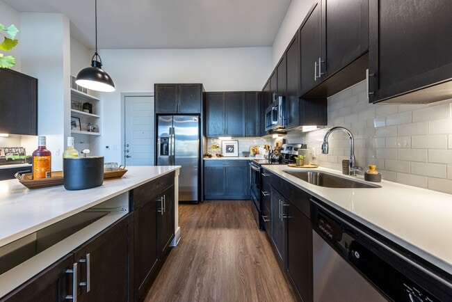 Photo - The Monroe Apartments