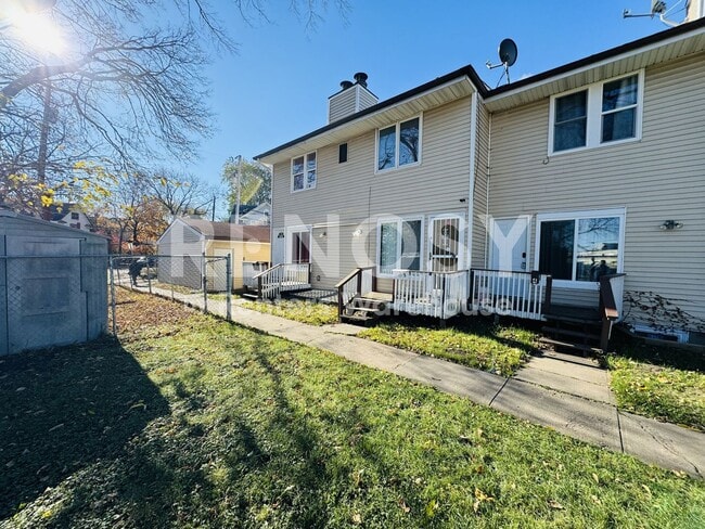 Building Photo - 1611 Glenwood Ave