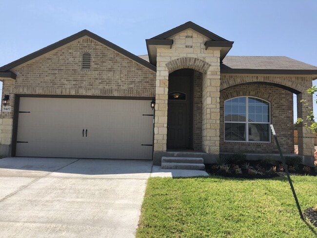 Building Photo - Beautiful 3 Bedroom House