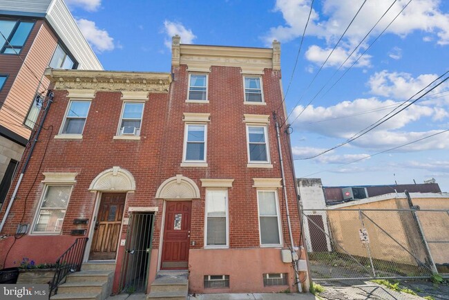 Photo - 1217 E Berks St Apartment Unit 2