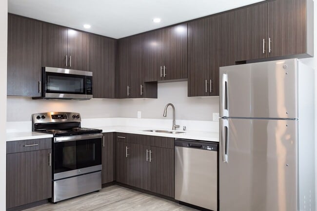 Photo - Renovated 2x1 in the Heart of El Cajon wit... Unidad 823