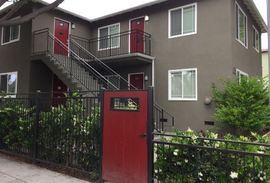 Front 4 plex - 1762 9th St Rental