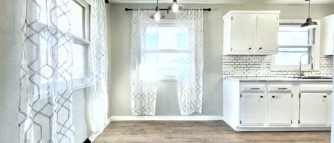 Photo - 2942 La Salle Ave