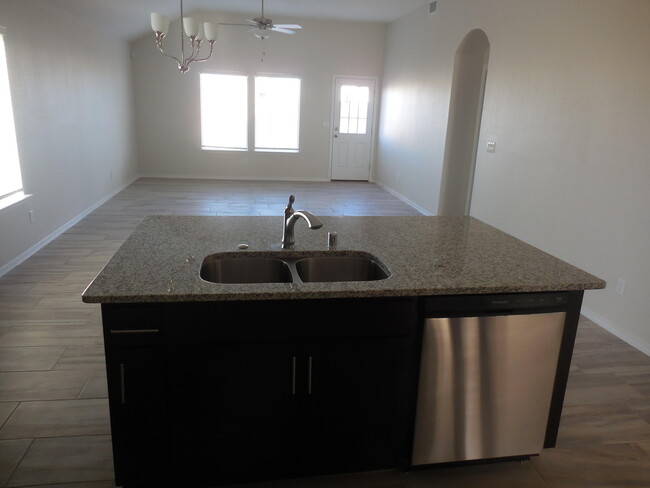 Photo - 1100 Summer Night Pl