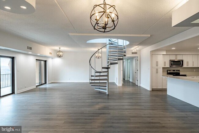 Photo - 21510 Valley Forge Cir Unit 1510