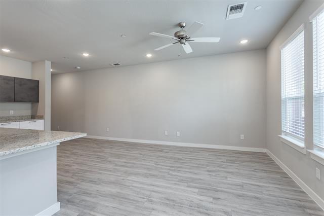 Photo - 1304 Pebblebrook Dr
