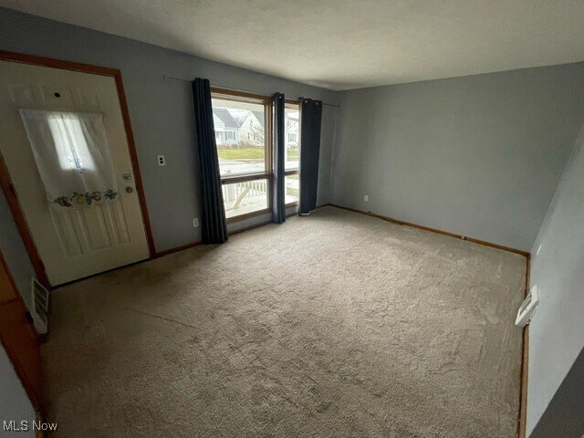 Photo - 15920 Pike Blvd