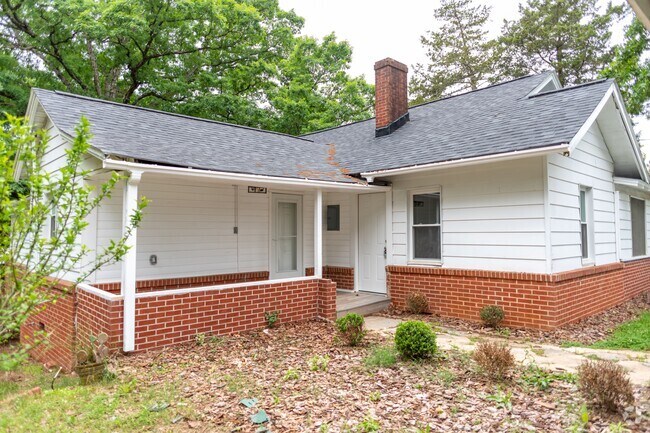 Building Photo - 2079 23rd St Dr SE Rental