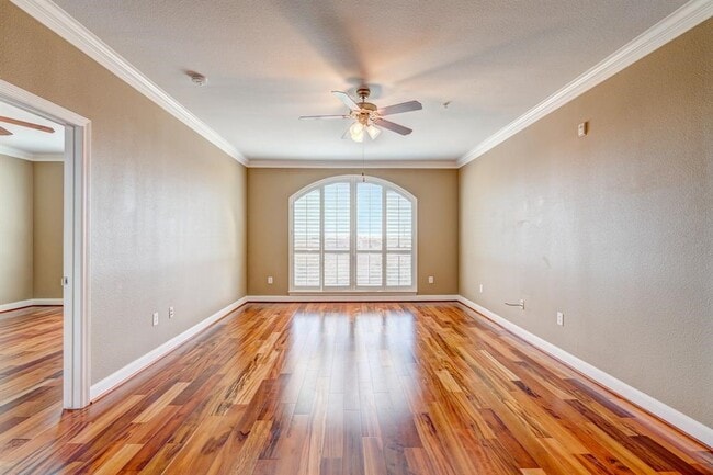 Photo - 2299 Lone Star Dr Unit 446