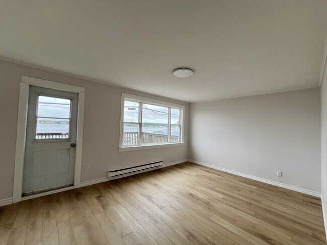 Photo - 265 Water St Unité A