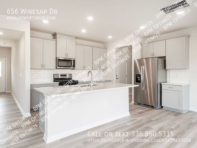 Photo - 656 Winesap Dr