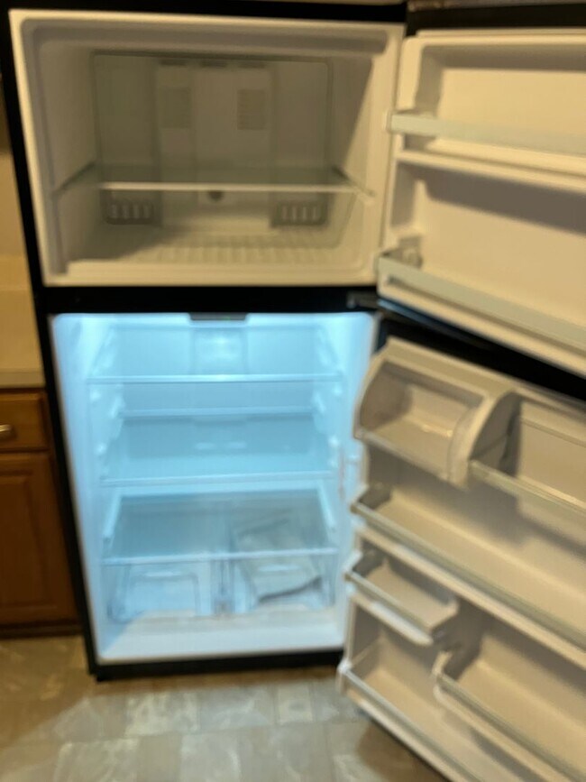 Photo - Spacious 4 bedroom 1.5 bath ranch Eastwood