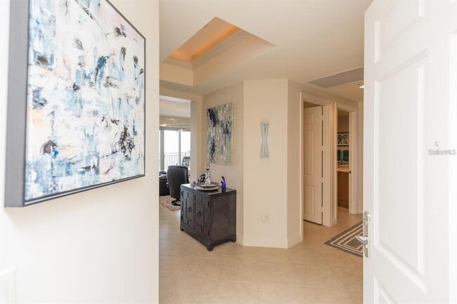 Photo - 85 Ave De La Mer Unit 805