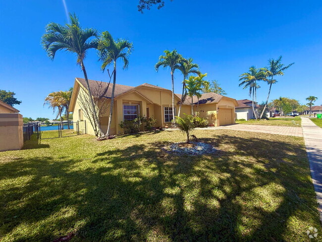 Building Photo - 1137 SW 149th Ln Rental
