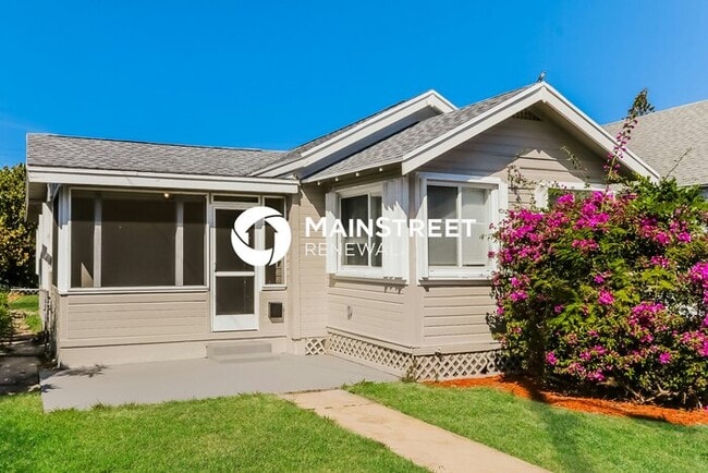 Building Photo - 2 Bedroom Pet-Friendly Home in Lake Worth, FL with Main Street Renewal