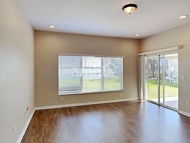 Photo - 1644 Mira Lago Cir