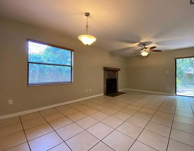 3254 Howell Branch Rd Unidad Howell Branch Rd - 3254